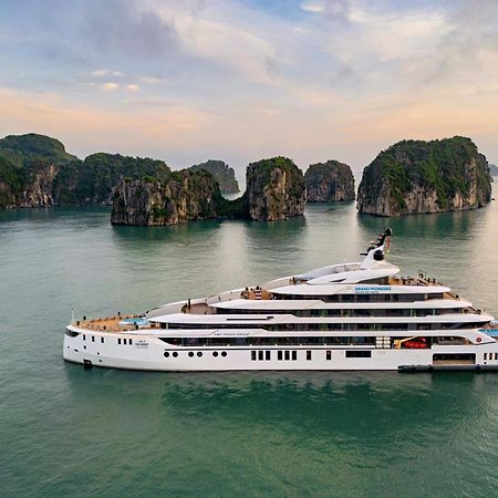 Grand Pioneers Halong Bay Cruise 2 Hotell Ha Long Exteriör bild