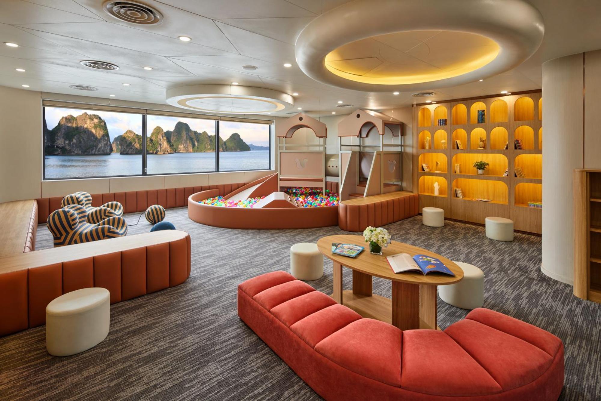 Grand Pioneers Halong Bay Cruise 2 Hotell Ha Long Exteriör bild